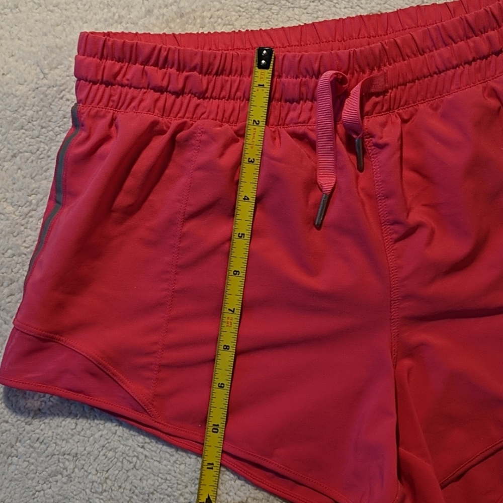 Skechers running shorts - Picture 2 of 8
